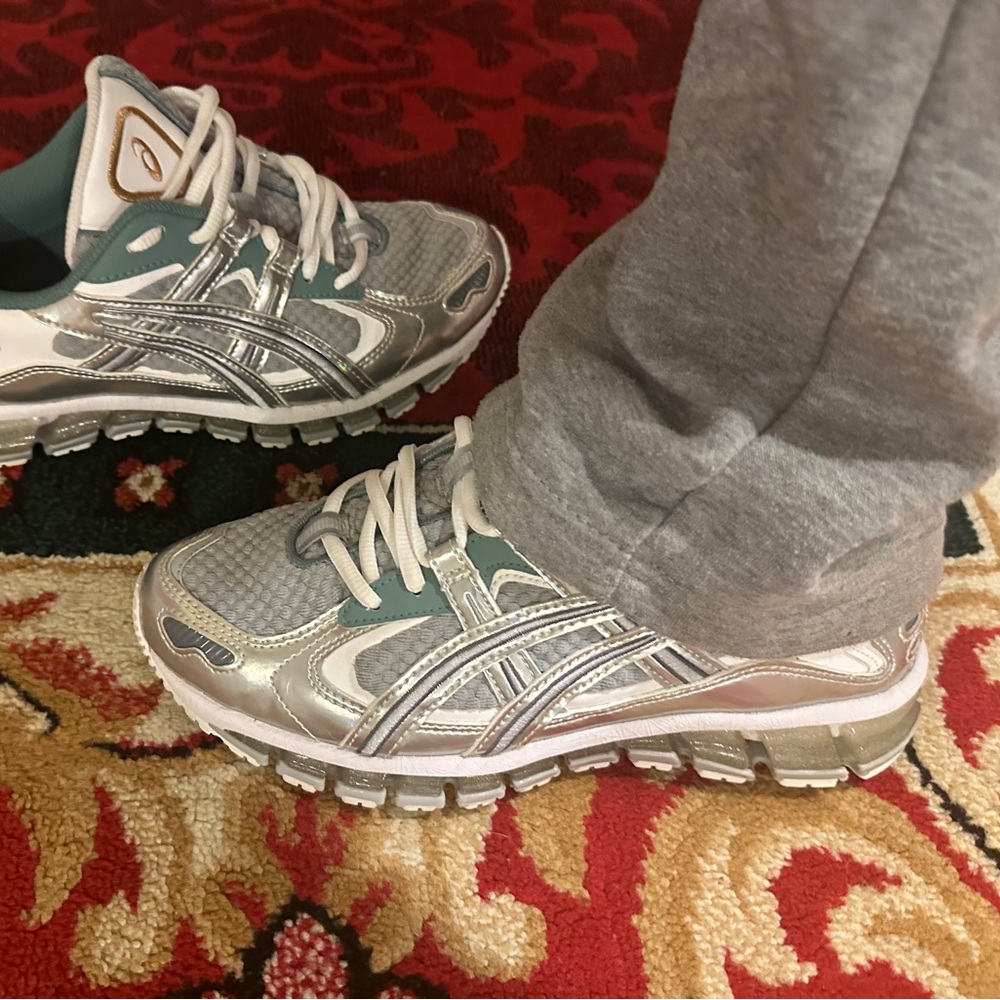 Asics Gel-Kayano 5 Sold